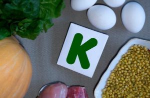 维生素K对人体有哪些好处及如何补充